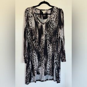 J3 Soma Size Medium Super Soft Long Sleeve Animal Print Nightgown Shirt Pajama